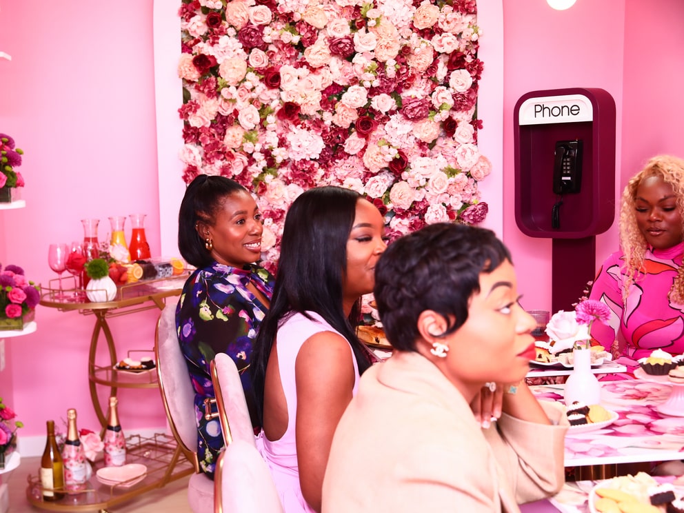 Luxe Bloom Bar + Lounge