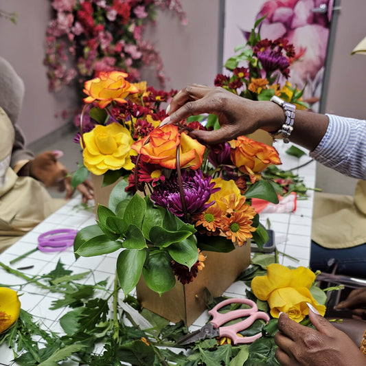 Luxe Bloom Bar: The Fall Edit